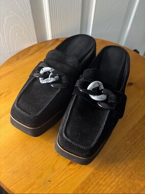 Naked Feet Black Suede Slip-On Loafer Mules with Chain Accent 7.5M
